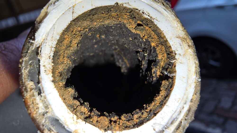 pipe-clogged-with-dirt pipe-clogged-with-dirt
