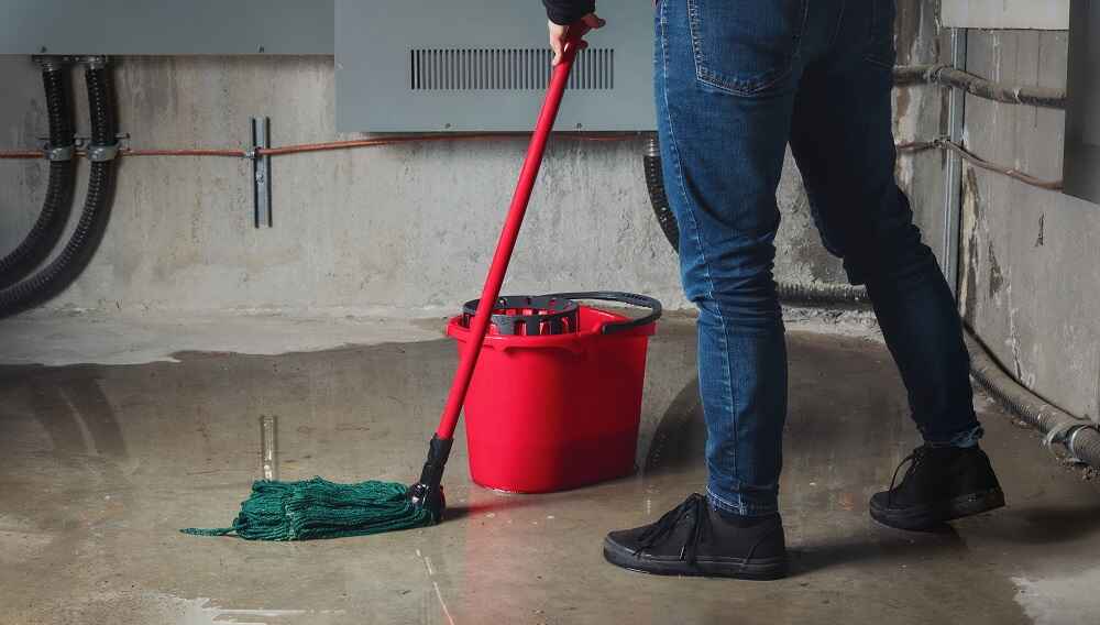 slab-leak-with-water-damage slab-leak-with-water-damage