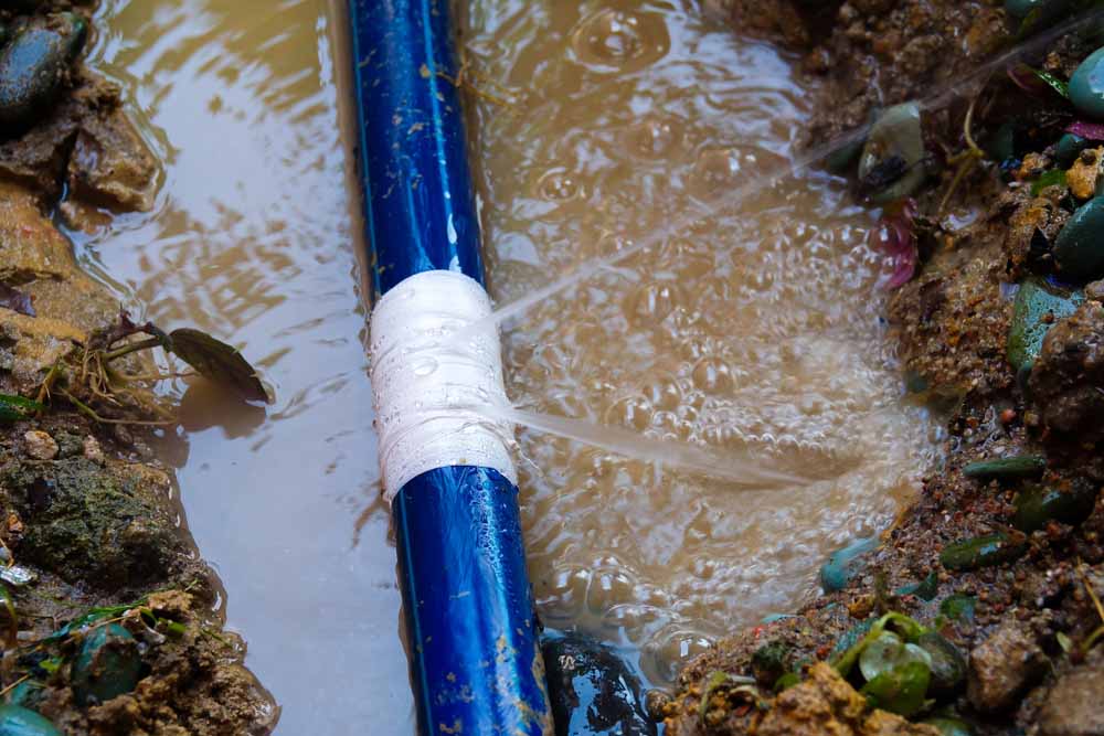 broken water line broken water line